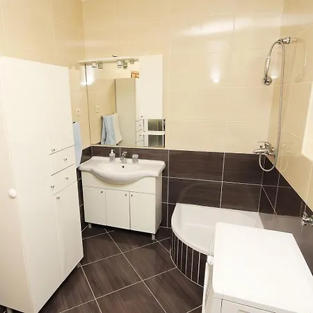 Bruna 公寓 马卡尔斯卡